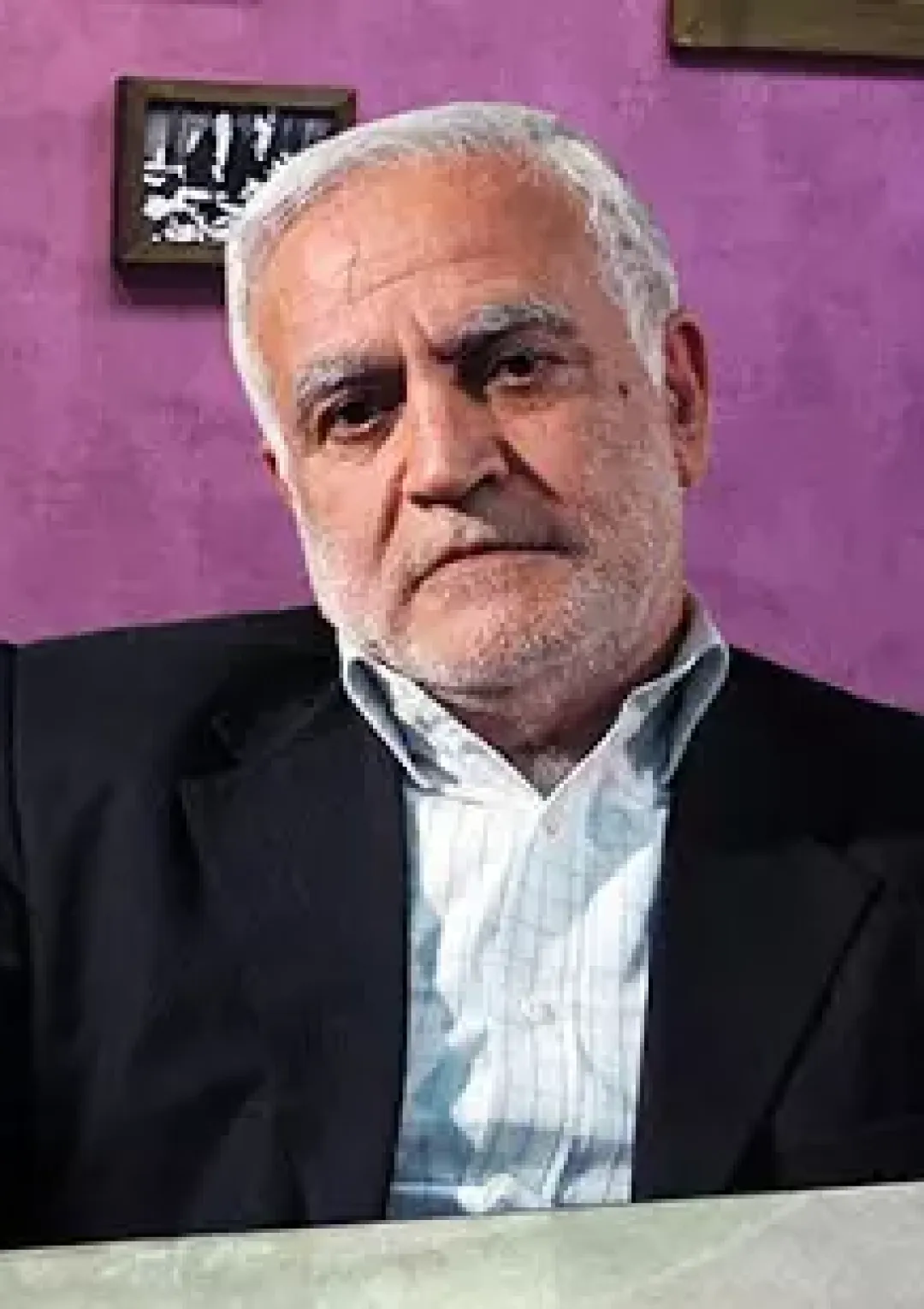 جعبه اطلاعات شاعر و نویسنده