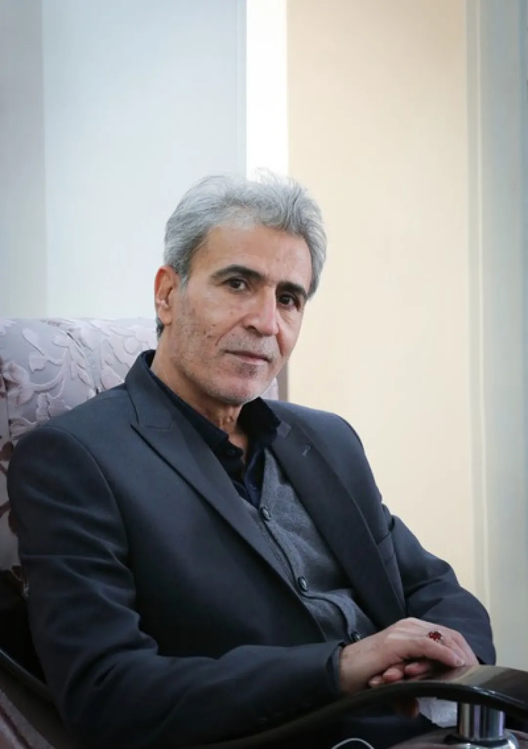 جعبه اطلاعات شاعر و نویسنده