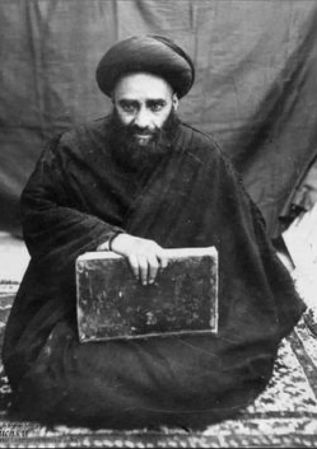 جعبه اطلاعات عالمان