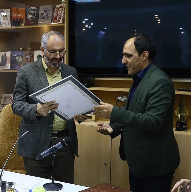 محسن مومنی شریف