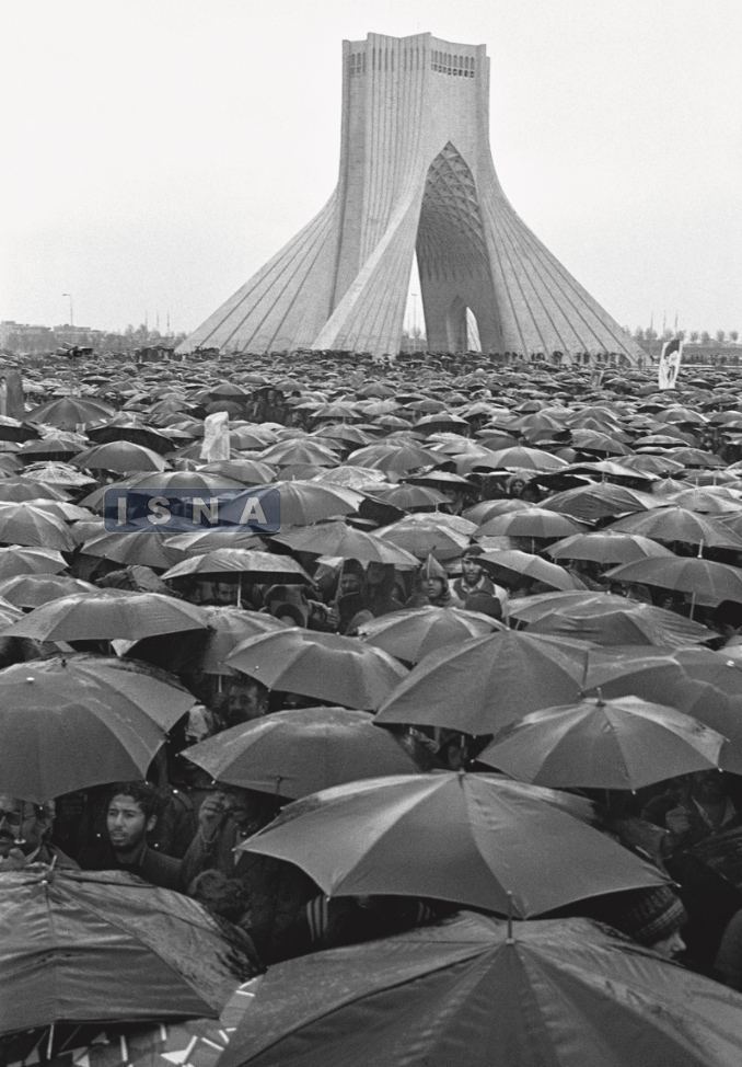اولین راهپیمایی ۲۲ بهمن پس از انقلاب اسلامی ایران. سال ۱۳۵۸