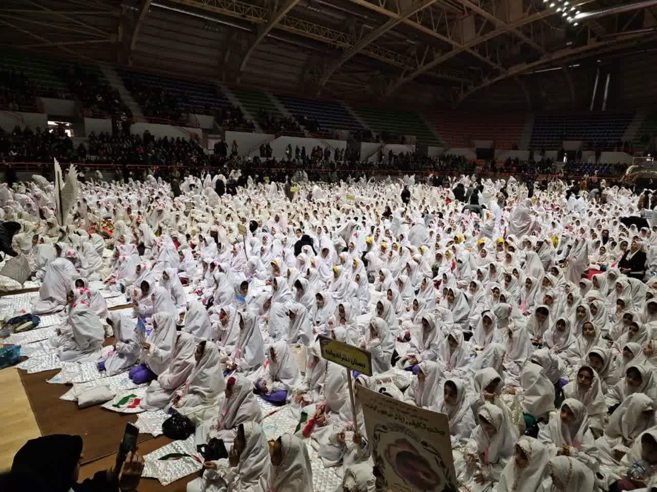 نمایی از جشن فرشتهها در مریوان