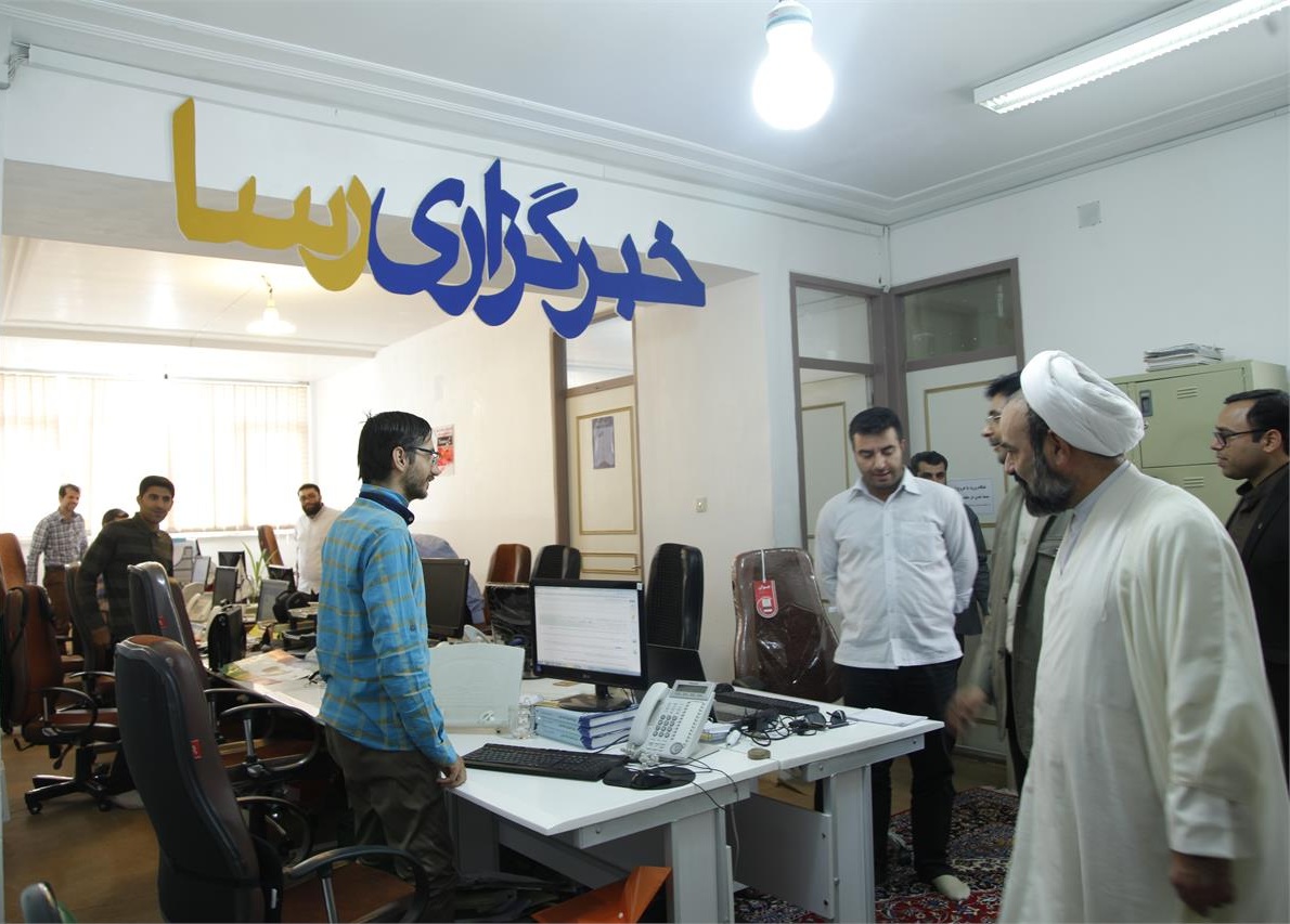 بازدید مدیرکل فرهنگ و ارشاد اسلامی استان قم از خبرگزاری رسا
