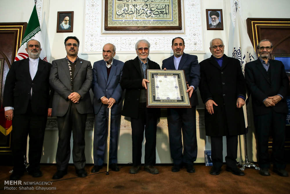 تجلیل از غلامحسین ابراهیمی دینانی